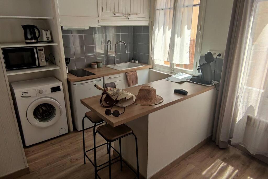 Appart De Charme Plein Centre Apartment La Ciotat Exterior photo